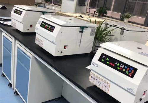 高速離心機,醫(yī)用離心機,高速冷凍離心機,低速離心機,冷凍離心機,臺式離心機-湖南可成儀器設備有限公司
